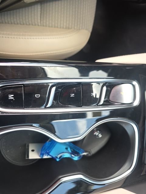 Used 2022 Buick Envision Preferred image 21