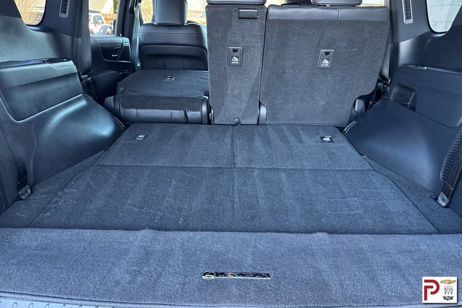 Used 2023 Lexus LX 600 4WD w/ Interior Upgrade Package image 20