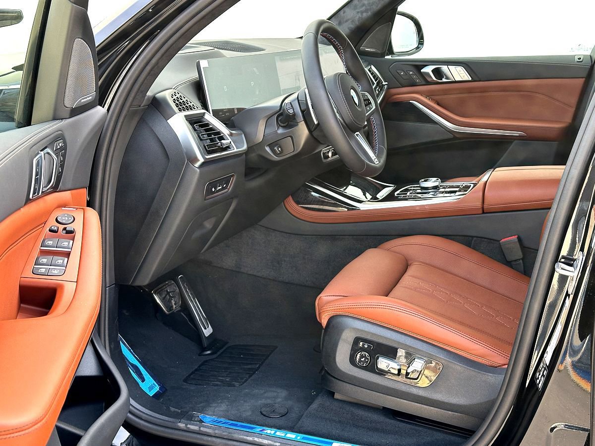 New 2026 BMW X7 M60i image 10