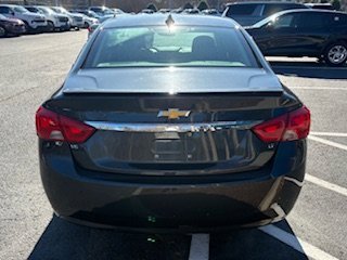 Used 2015 Chevrolet Impala LT image 15