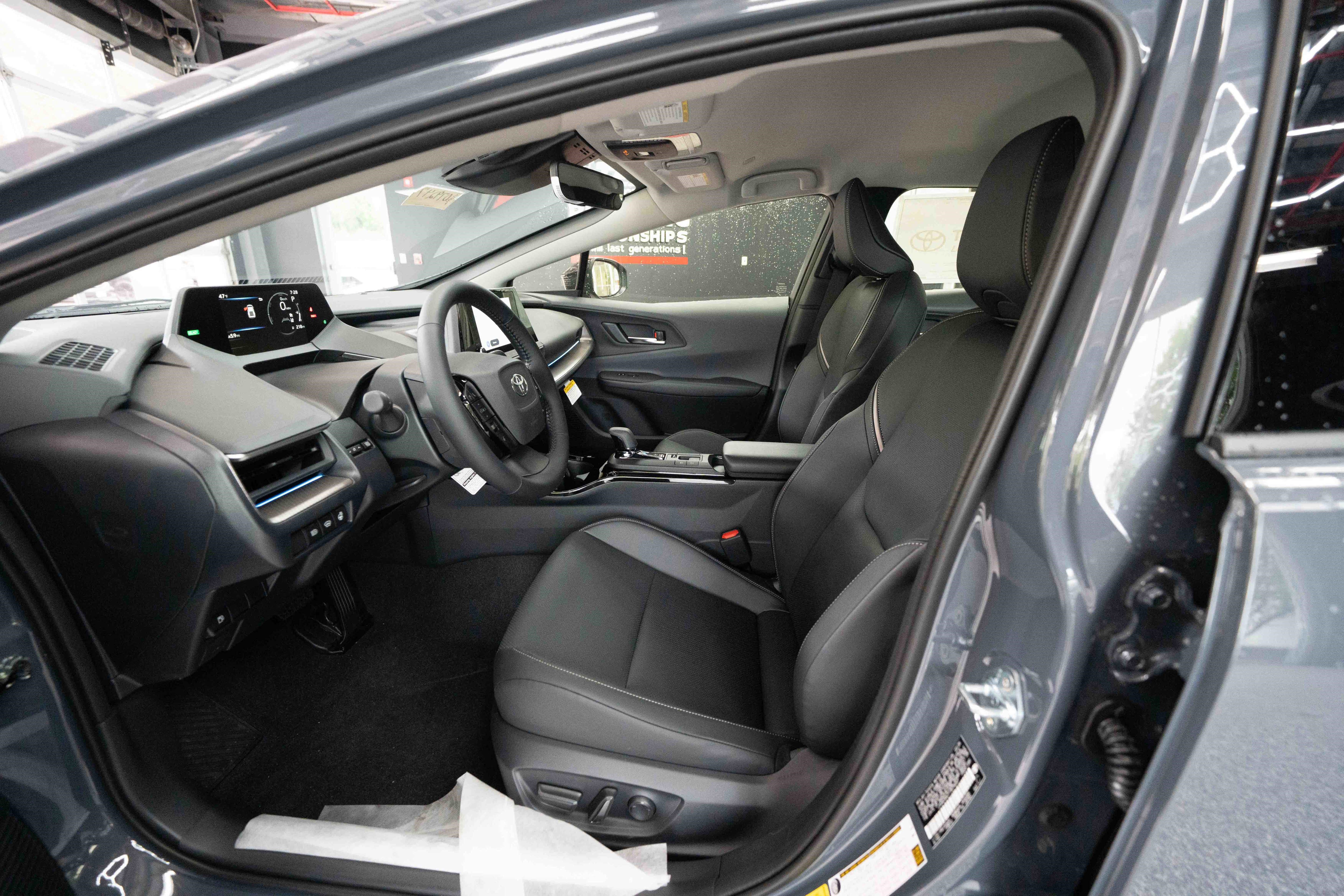 New 2026 Toyota Prius XLE image 9