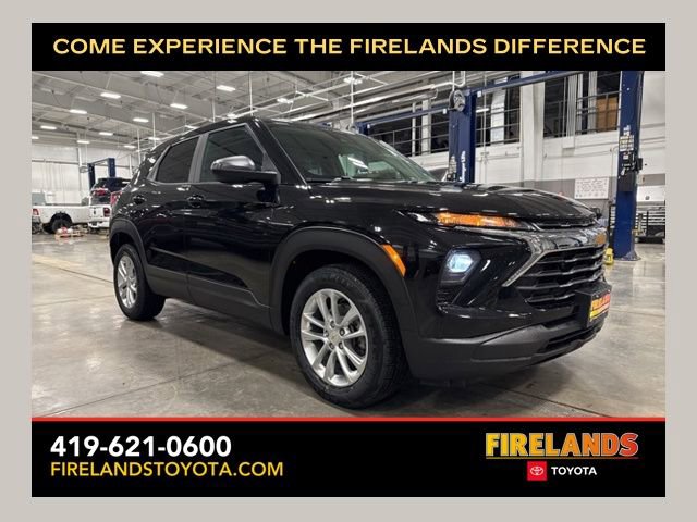 Used 2024 Chevrolet TrailBlazer LS w/ LS Convenience Package image 1