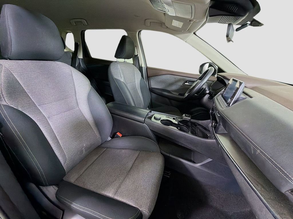 Used 2023 Nissan Rogue SV AWD/4WD image 30