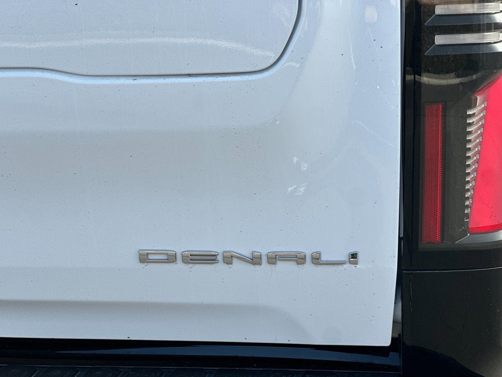 New 2025 GMC Sierra EV Denali image 25