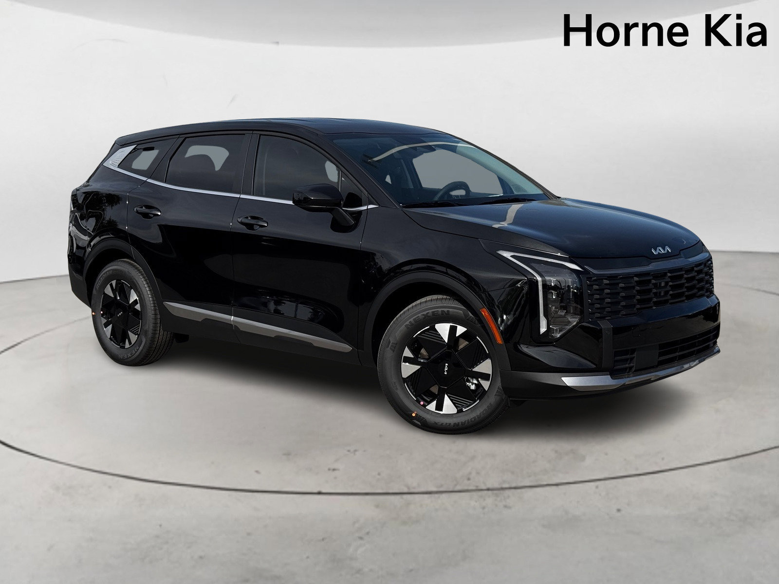 New 2026 Kia Sportage LX image 3