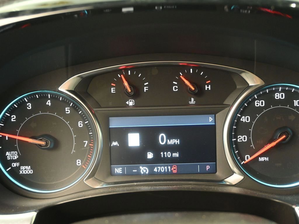 Used 2023 Chevrolet Traverse RS FWD image 15