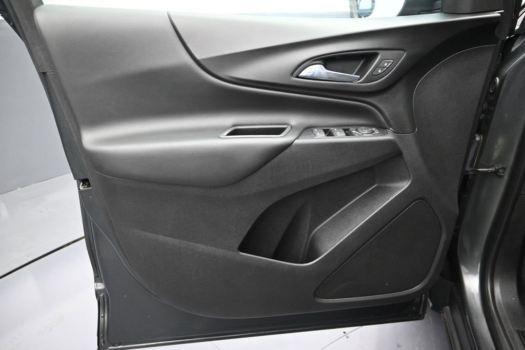 Used 2019 Chevrolet Equinox LT FWD image 12