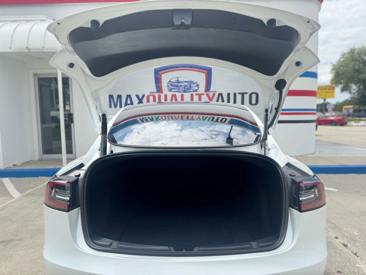 Used 2023 Tesla Model 3 Standard Range RWD image 67