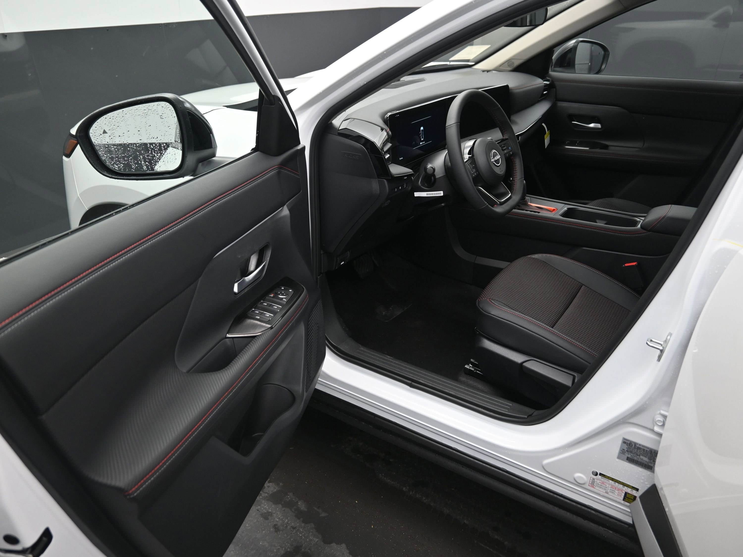 New 2026 Nissan Kicks SR w/ SR Premium Package image 10