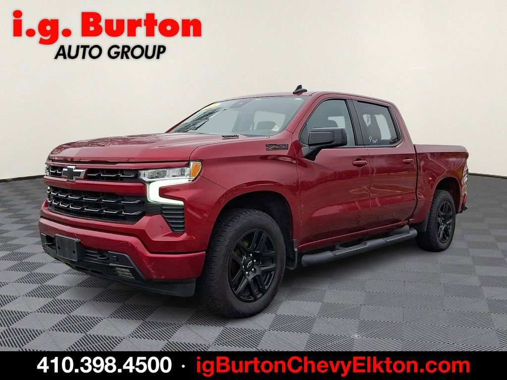 Used 2023 Chevrolet Silverado 1500 RST w/ Z71 Off-Road Package image 3