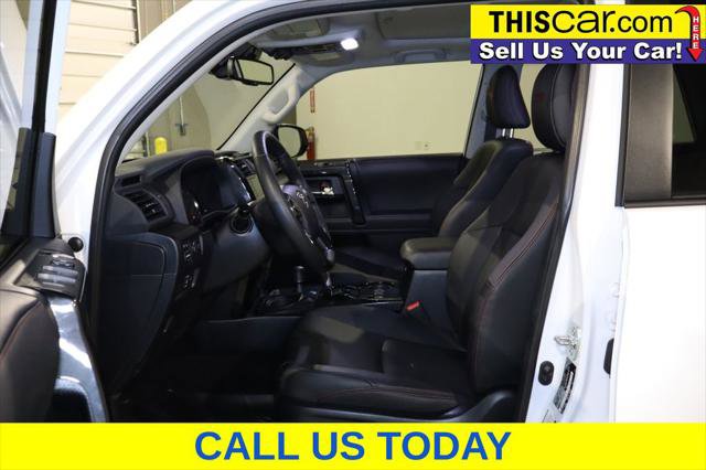 Used 2024 Toyota 4Runner TRD Off-Road Premium w/ Moonroof Package AWD/4WD image 10