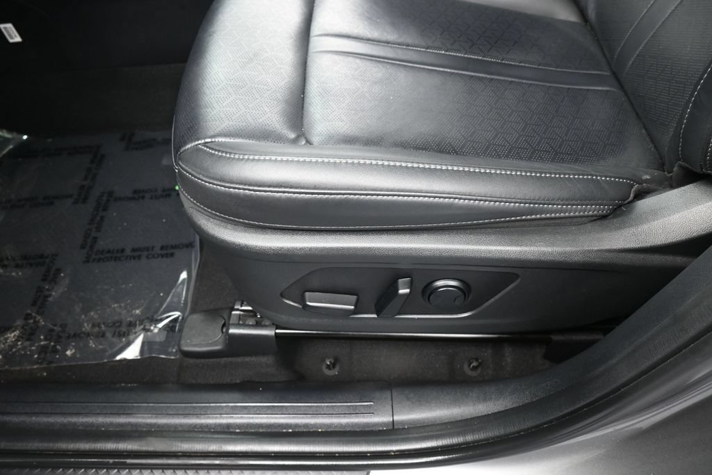 Used 2023 Kia Sorento EX w/ Panoramic Sunroof Package FWD image 17