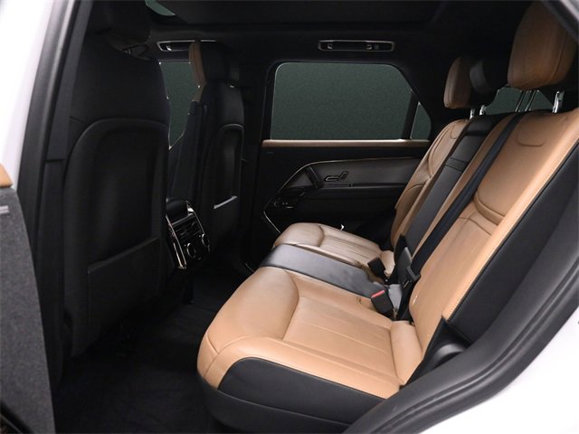 Used 2024 Land Rover Range Rover Sport Dynamic SE image 15