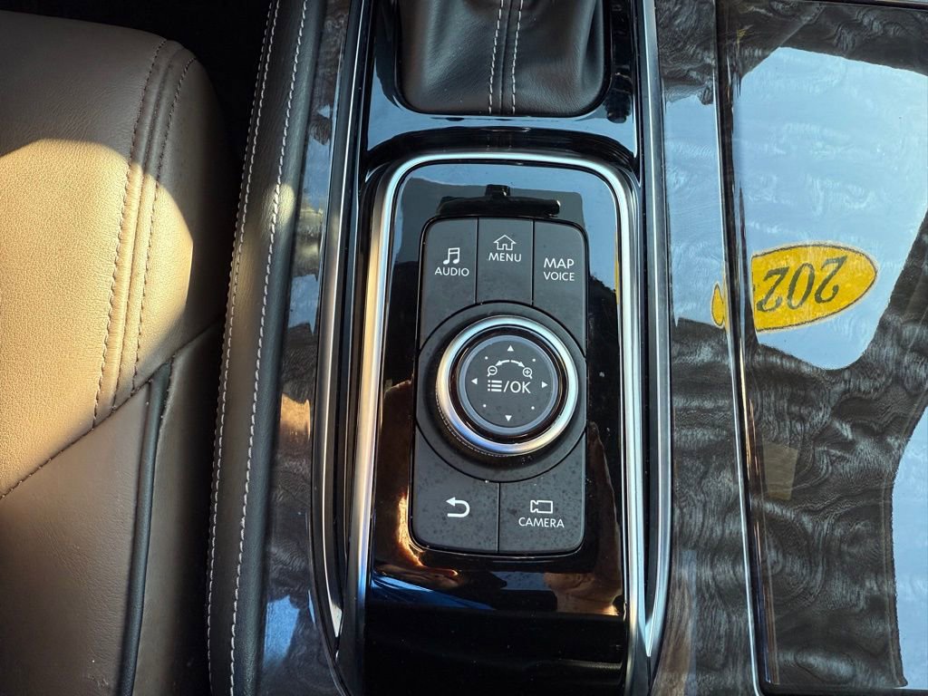 Used 2024 Nissan Armada Platinum w/ Captain's Chairs Package image 34