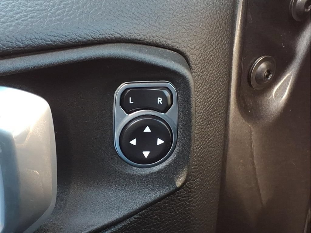 Used 2021 Jeep Wrangler Unlimited Sahara AWD/4WD image 17