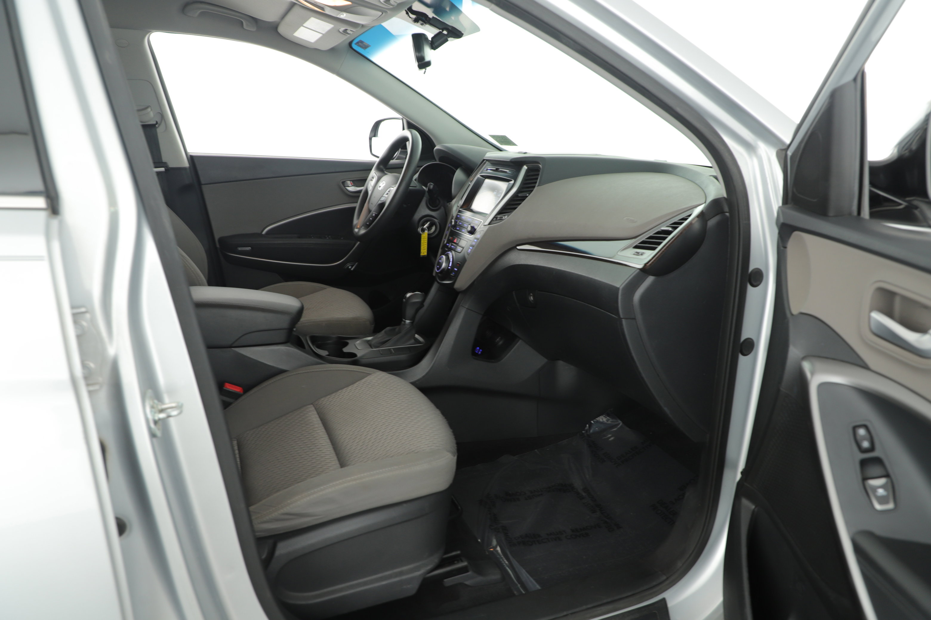 Used 2019 Hyundai Santa Fe XL SE image 10