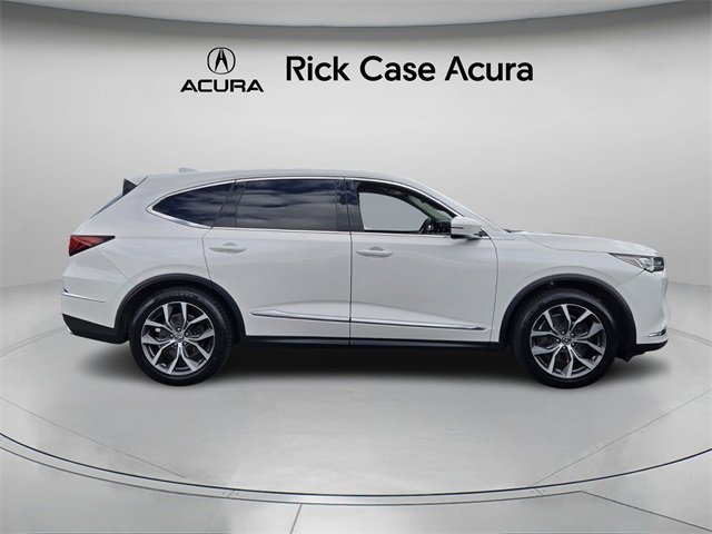 Certified 2024 Acura MDX FWD w/ Technology Package image 4