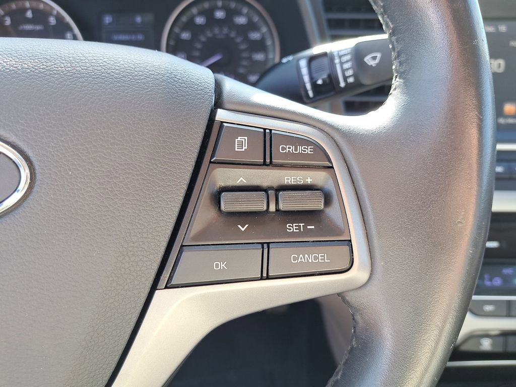 Used 2017 Hyundai Elantra SE w/ SE A/T Tech Package 03 image 18