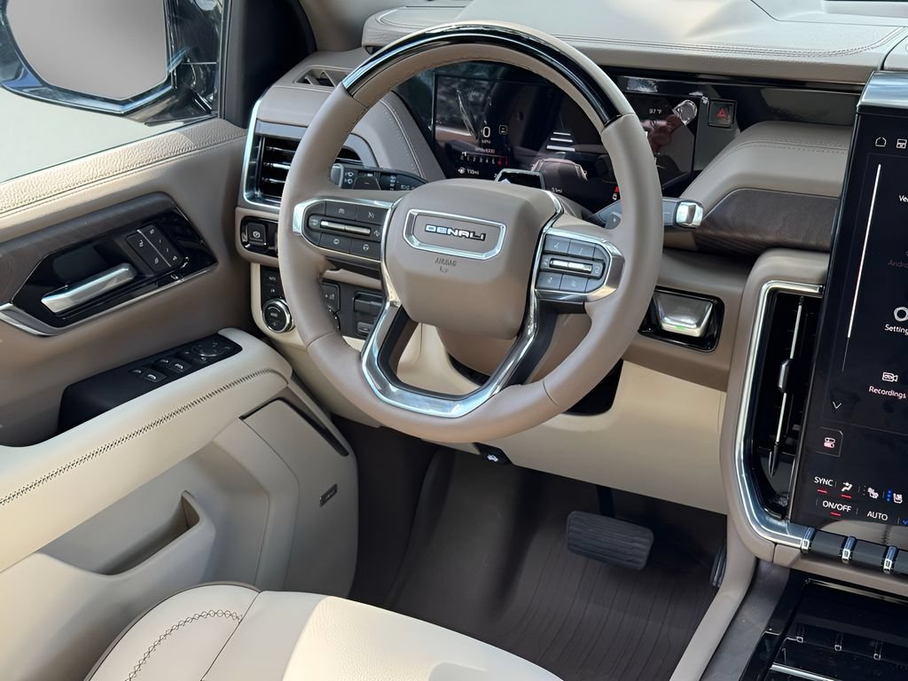 New 2026 GMC Yukon Denali w/ Denali Reserve Package AWD/4WD image 20