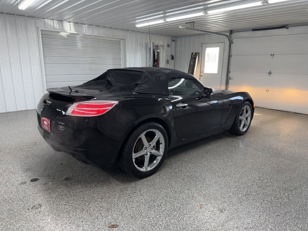 Used 2007 Saturn Sky Red Line image 6