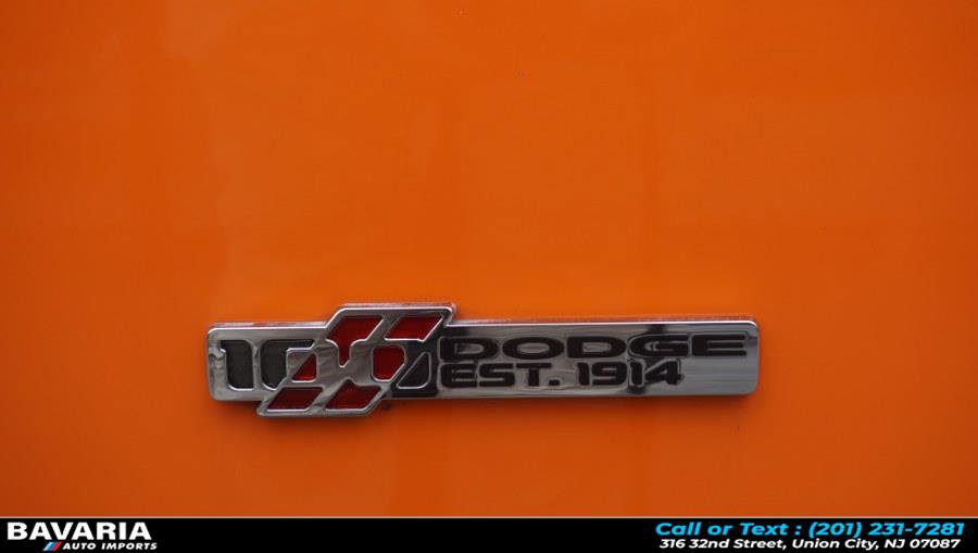 Used 2014 Dodge Challenger R/T image 10