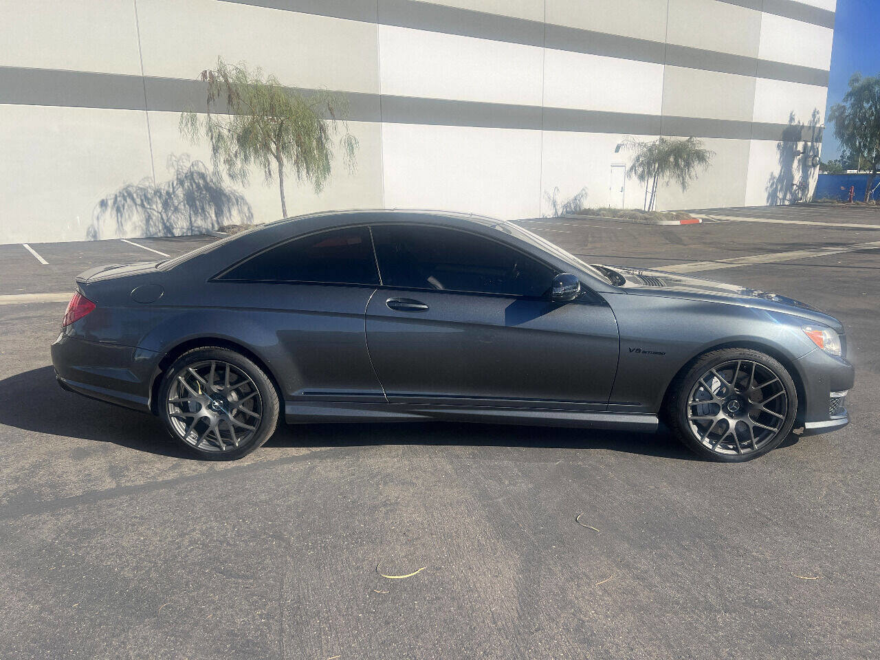 Used 2011 Mercedes-Benz CL 63 AMG image 6