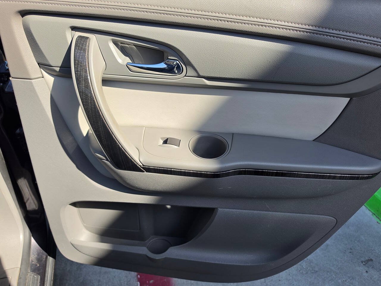 Used 2014 GMC Acadia SLT FWD image 29