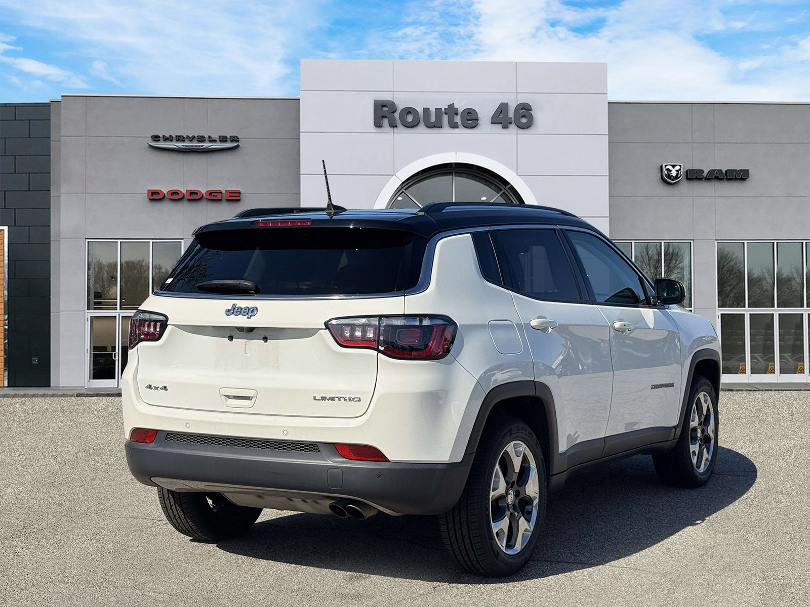 Used 2021 Jeep Compass Limited w/ Sun and Sound Group AWD/4WD image 5