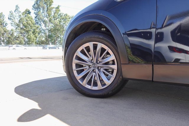 Certified 2024 MAZDA CX-90 Plug-In Hybrid w/ Preferred AWD/4WD image 10