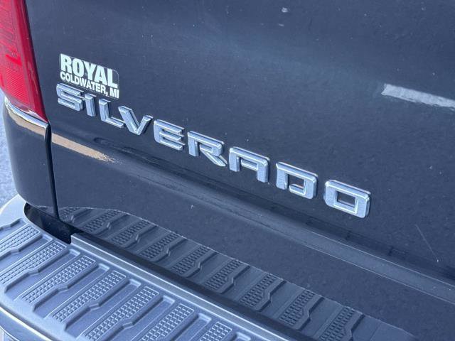 Used 2024 Chevrolet Silverado 1500 LT AWD/4WD image 34