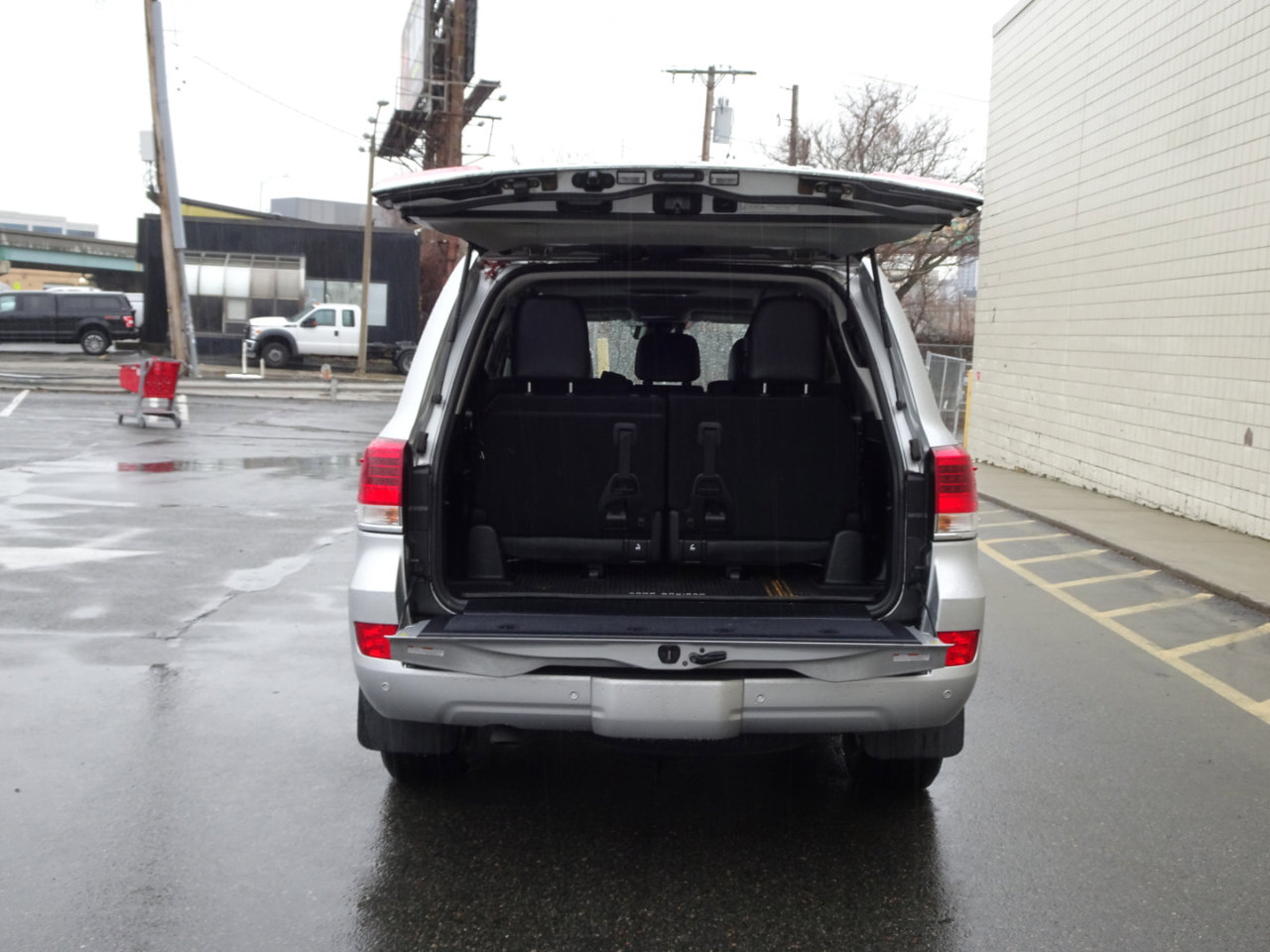 Used 2018 Toyota Land Cruiser image 8