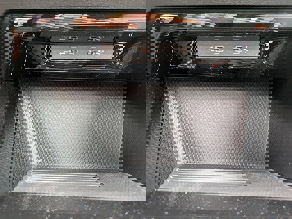 New 2025 Volkswagen GTI Autobahn image 27