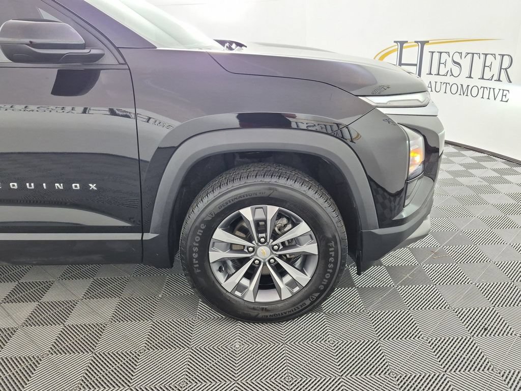 Certified 2025 Chevrolet Equinox LT FWD image 12