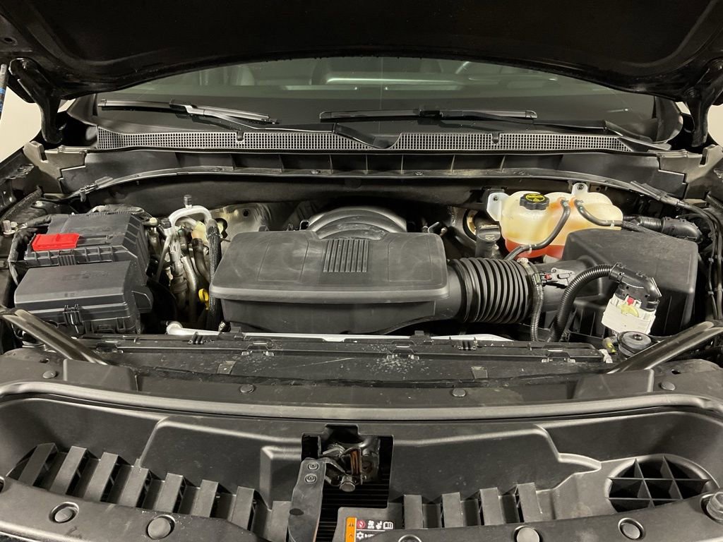 Used 2025 Chevrolet Tahoe Z71 w/ Comfort Package image 8