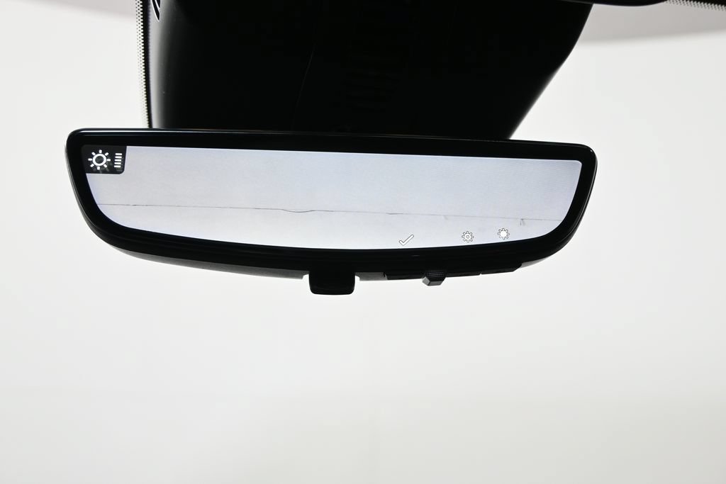 Used 2026 Chevrolet Traverse LT w/ Midnight/Sport Edition AWD/4WD image 33