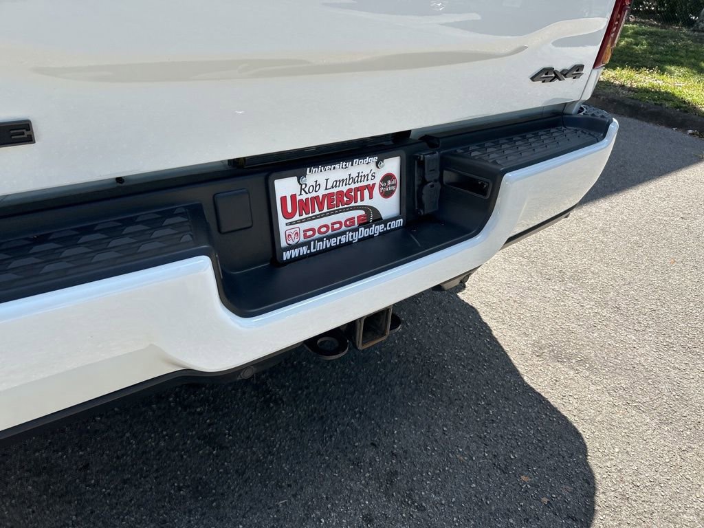 Used 2025 RAM 3500 Laramie AWD/4WD image 23