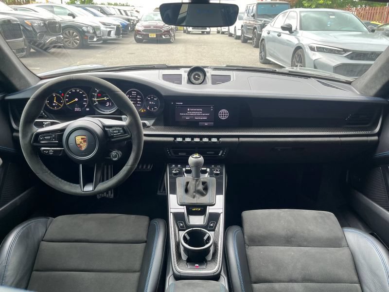 Used 2022 Porsche 911 GT3 RWD image 28
