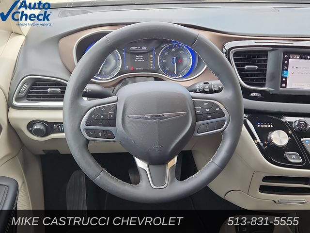 Used 2023 Chrysler Voyager LX FWD image 12