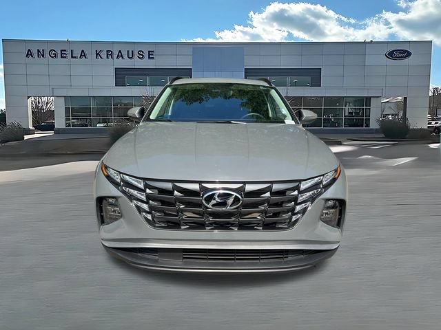Used 2024 Hyundai Tucson SEL w/ Convenience Package FWD video 2