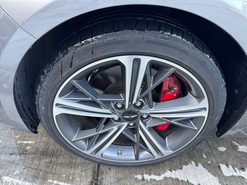Used 2025 Genesis G70 2.5T w/ Sport Prestige Package RWD image 22