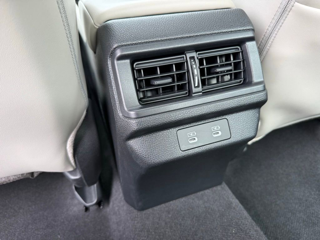 Certified 2025 Honda Accord EX-L image 31