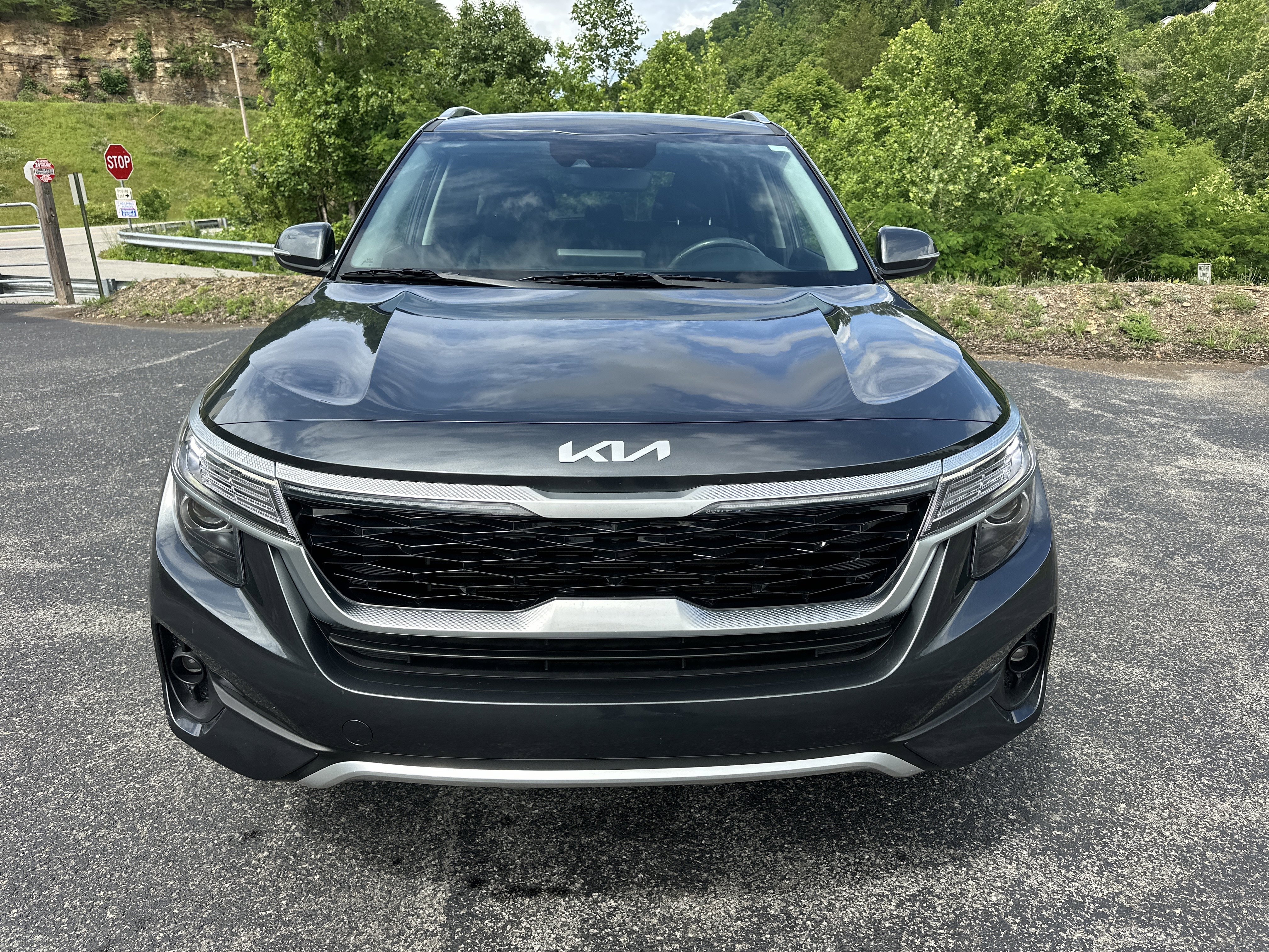 Used 2023 Kia Seltos S w/ Navigation Package AWD/4WD image 7