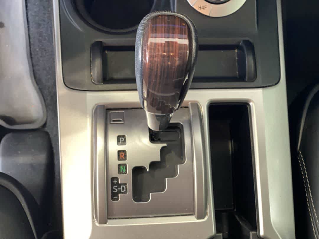Used 2022 Toyota 4Runner Limited AWD/4WD image 23