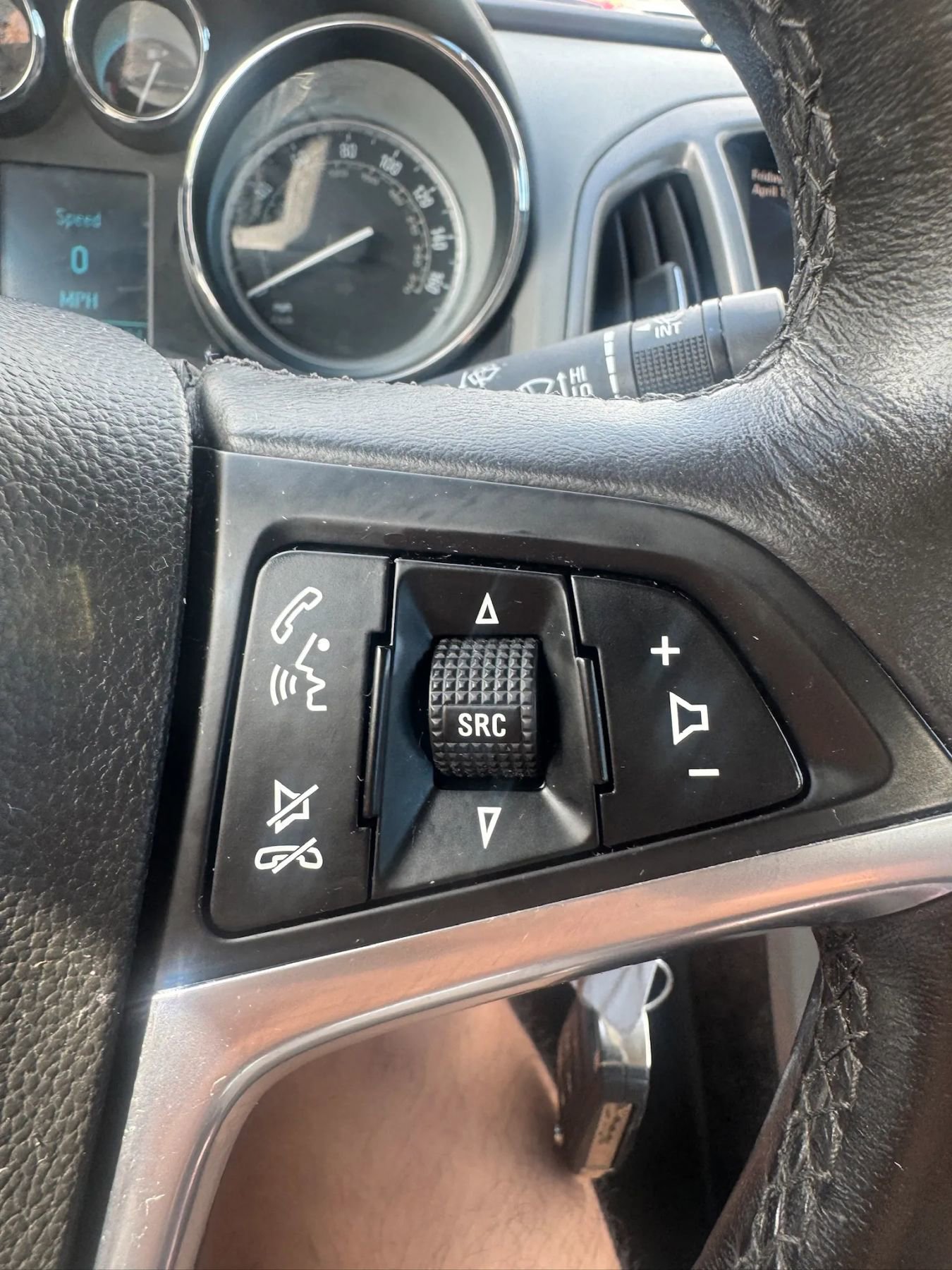 Used 2016 Buick Verano FWD image 11