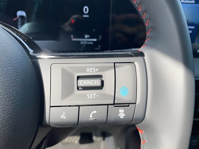 New 2026 Nissan Kicks SR w/ Cold Weather Package AWD/4WD image 19