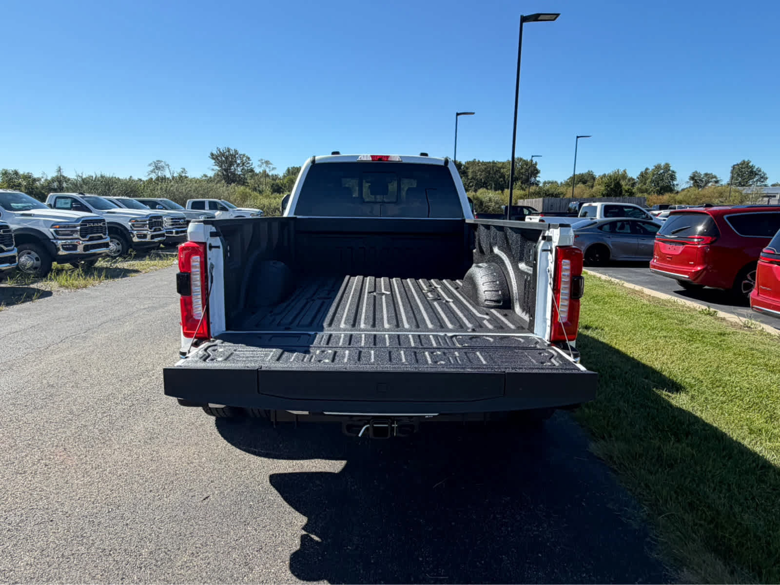 New 2027 Ford F350 Lariat w/ Lariat Ultimate Package AWD/4WD image 25