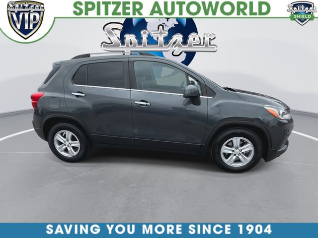 Used 2017 Chevrolet Trax LT w/ LT Convenience Package FWD image 10