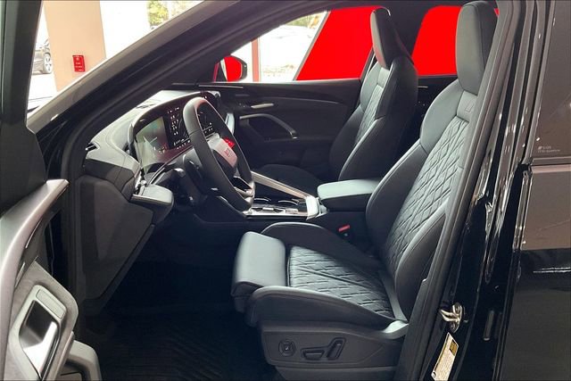 New 2025 Audi SQ5 Premium Plus image 9