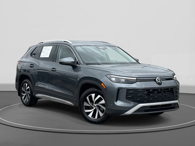 Used 2025 Volkswagen Tiguan S video 1