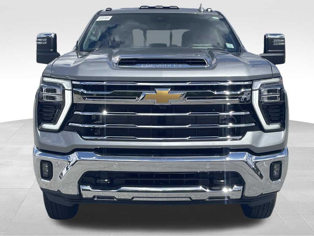 New 2026 Chevrolet Silverado 3500 LTZ w/ LTZ Plus Package AWD/4WD image 9